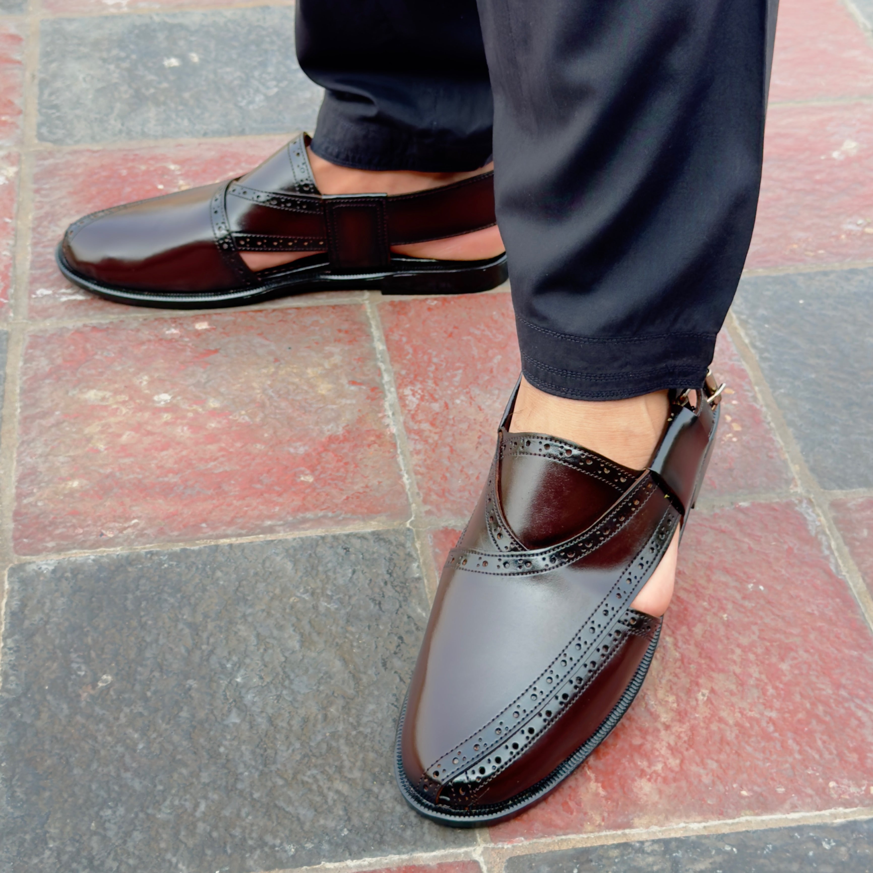 Brown Leather Pehsawari Sandal